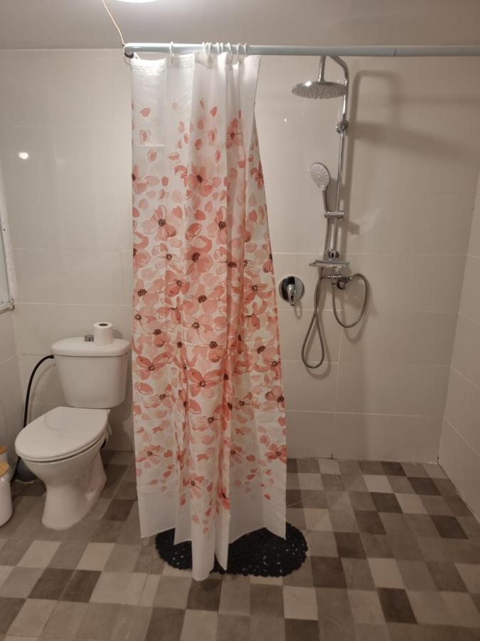 Appartement הברון Baron à Rishon Leziyyon Extérieur photo
