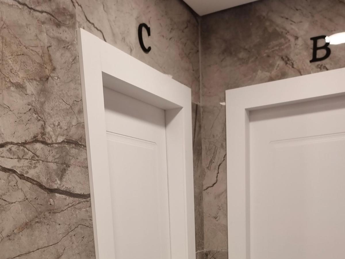 Appartement הברון Baron à Rishon Leziyyon Extérieur photo