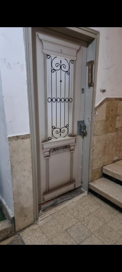 Appartement הברון Baron à Rishon Leziyyon Extérieur photo